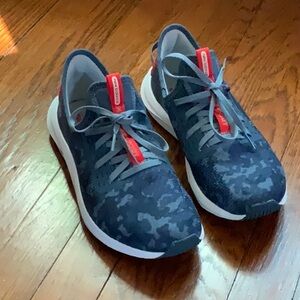 Women’s New Balance running shoes